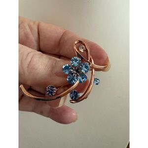 Rose Gold W/ Blue Rhinestones Floral Brooch